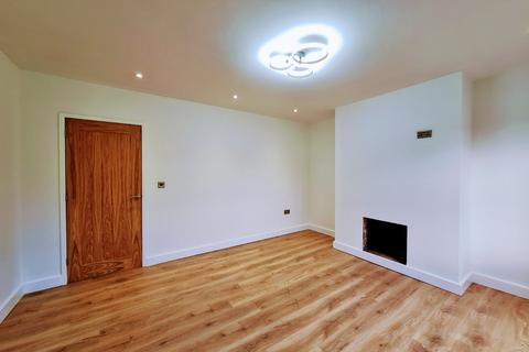 1 Acresfield Road, Hyde, SK14 4HD