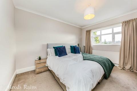 58 Congleton Road, Macclesfield, SK11 7UE