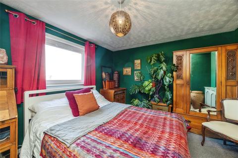 101 Oak Place, Mayfield, Dalkeith, EH22 5NB