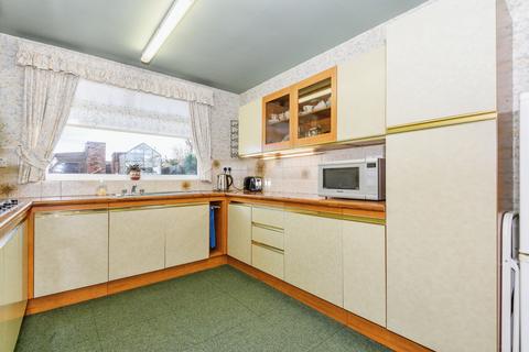 3 bedroom bungalow for sale, Dale Street, West Yorkshire WF5