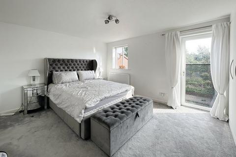 3 bedroom end of terrace house to rent, Victoria Quay, Preston PR2