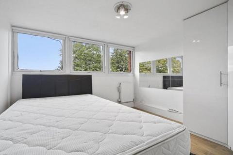 4 bedroom flat to rent, NW1