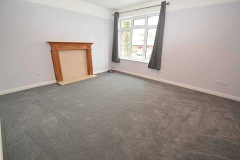 1 bedroom apartment to rent, ADDLESTONE