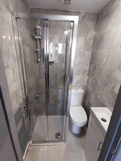 4 bedroom house share to rent, Connaught Road room 2 , Liverpool