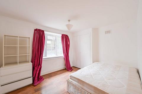 3 bedroom flat for sale, St Johns Villas, N19, Archway, London, N19