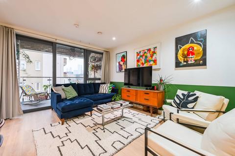 3 bedroom flat for sale, Duesbury House, London E3