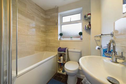 5 Barley Close, Cheltenham, GL51 0QP