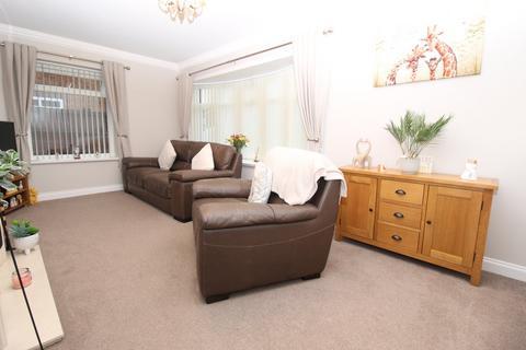 3 bedroom semi-detached house for sale, Birch Tree Hollow, Willenhall, WV12