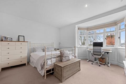 44 Ebers Grove, Nottingham, NG3 5EA