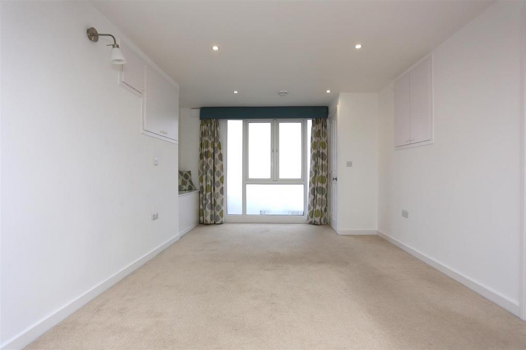 49 Queens Park Rise new25 (2).JPG