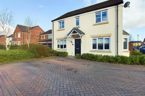 4 bedroom detached house for sale, Charlock Close, Witham St. Hughs