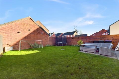 4 bedroom detached house for sale, Charlock Close, Witham St. Hughs