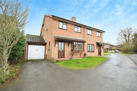undefined, Five Acre, Reading RG31