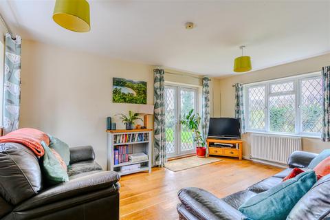 4 bedroom detached house for sale, Woodmans Green Road, Whatlington, Battle