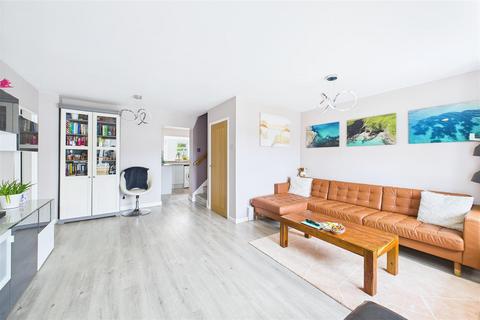 3 bedroom terraced house for sale, Popular position on the outskirts of Clevedon