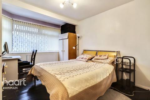 20 Ford Close, Rainham, RM13 7AU