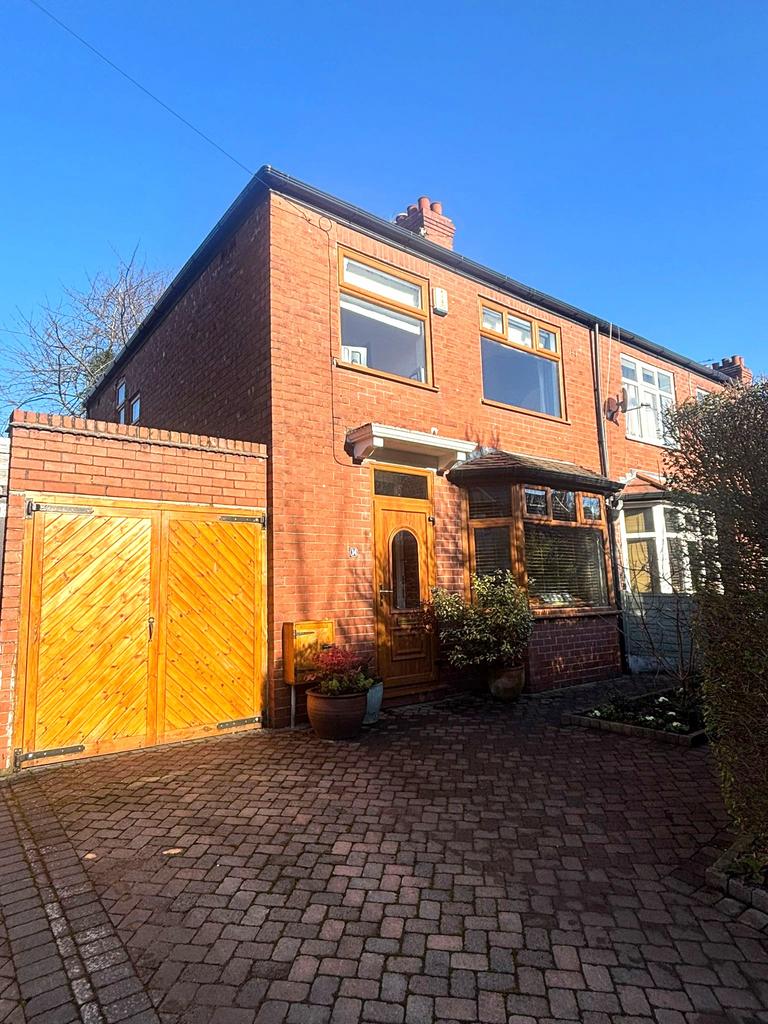 3 Bedroom Semi Detached for Sale