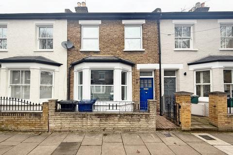 2 bedroom terraced house to rent, Coningsby Road, W5