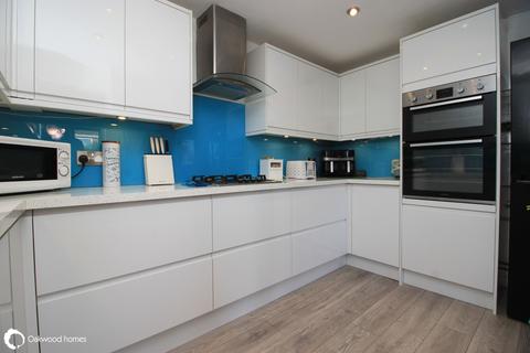 3 bedroom terraced house for sale, Ascot Gardens, Westgate
