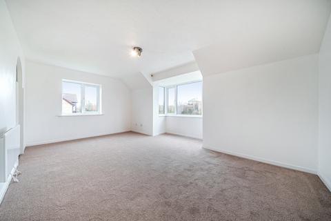 Studio for sale, Frobisher Road, Erith