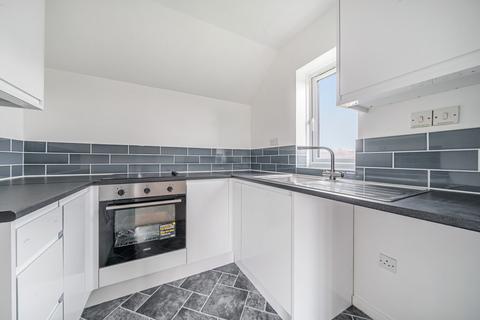Studio for sale, Frobisher Road, Erith