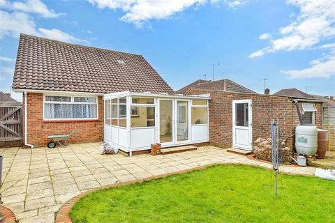 2 bedroom detached bungalow for sale, Fircroft Crescent, Rustington, Littlehampton, West Sussex