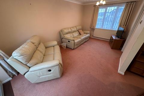 3 bedroom detached house for sale, Redmire Close, Luton