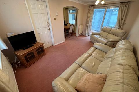 3 bedroom detached house for sale, Redmire Close, Luton