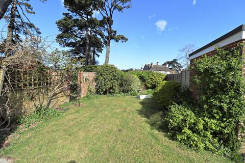 4 bedroom detached house for sale, Mengham Lane, Hayling Island