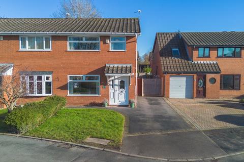 3 bedroom semi-detached house for sale, Copperfield Close, Birchwood, WA3