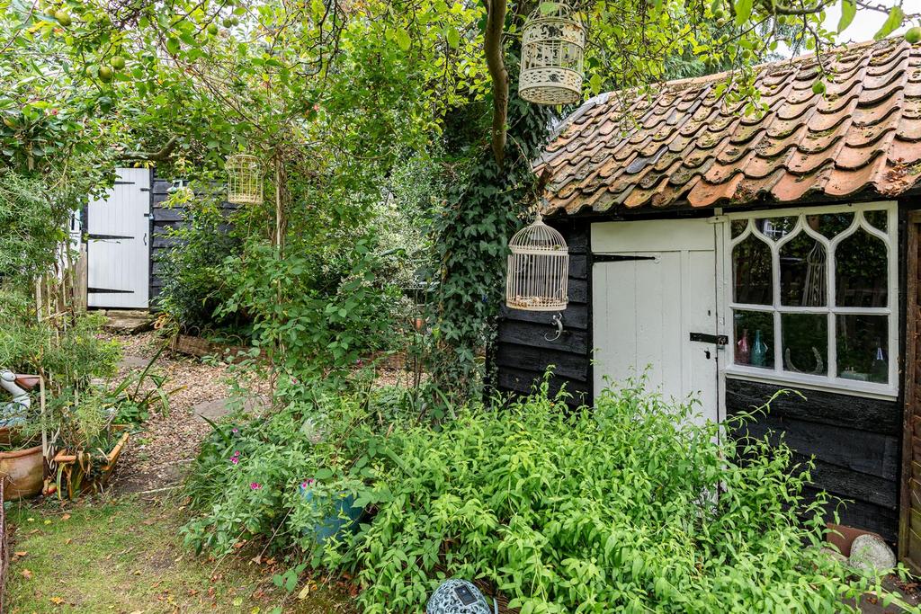 Outbuilding