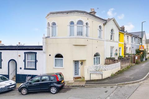 2 bedroom terraced house for sale, Alexandra Road, Ellacombe, Torquay