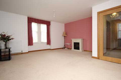 3 bedroom ground floor flat to rent, 16 Millig Street, Helensburgh, G84 9NP