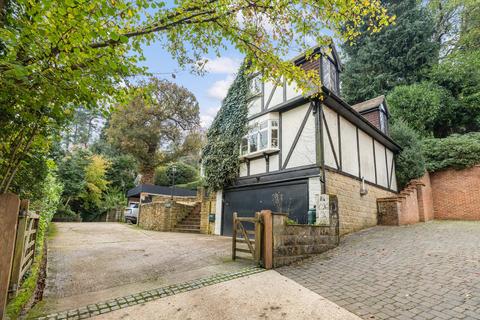 3 bedroom detached house for sale, Peaslake Lane, Peaslake, Guildford, Surrey, GU5.