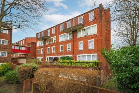 2 bedroom flat for sale, Ollgar Close, London W12