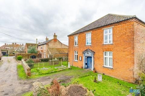 4 bedroom character property for sale, The Lane, Briston, NR24