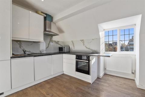 2 bedroom apartment for sale, Willifield Way, Temple Fortune, London, NW11