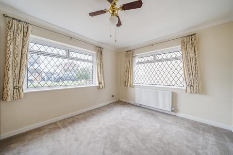 3 bedroom bungalow for sale, Malus Drive, Surrey KT15