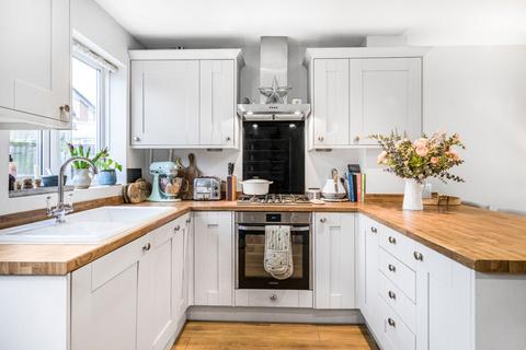 15 Hazelrig Drive, Thame, OX9 3XL