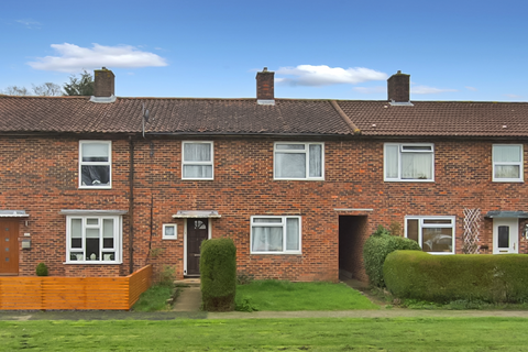 3 bedroom terraced house for sale, Weston Close, Coulsdon, CR5 1BX