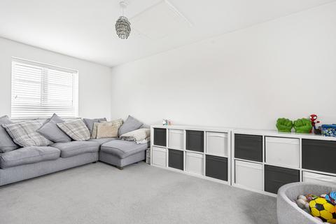 24 Vulcan View, Bicester, OX26 4AD