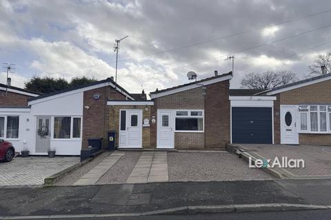 2 bedroom terraced bungalow for sale, Alder Road, Kingswinford