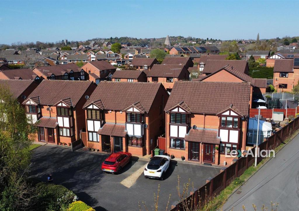 Diamond Park Drive Stourbridge 2.jpg