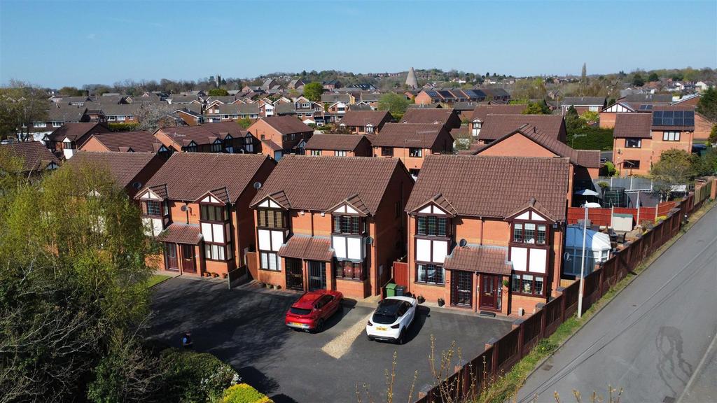 Diamond Park Drive Stourbridge 1.jpg