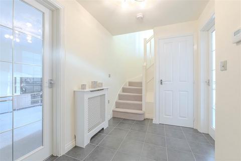 4 bedroom detached house for sale, Dawn Close, Wollaston, Stourbridge