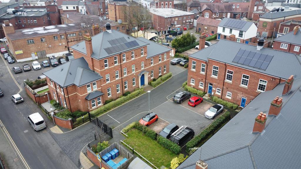 Victoria Street Stourbridge 1.jpg