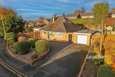 3 bedroom detached bungalow for sale, Leys Close, Stourbridge