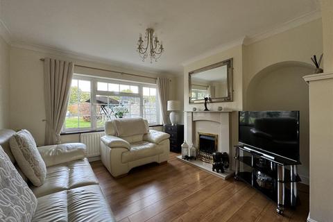 3 bedroom semi-detached house for sale, Winston Road, Swindon, Dudley