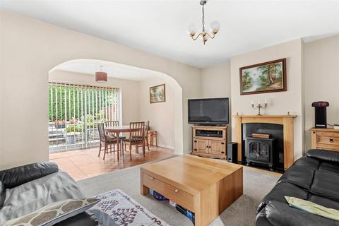 36 Clent Road, Stourbridge, DY8 4LN
