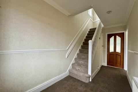 3 bedroom semi-detached house for sale, Gerald Road, Stourbridge